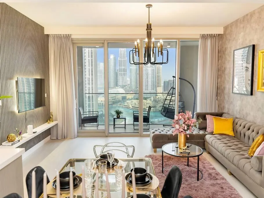 Apartment Panoramic Full Fountain,Opera& Burj Sky View 4Br Apt Dubai